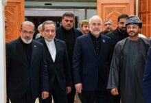 هیئت «میناب ۱۶۸» مسقط را به مقصد تهران ترک کرد - هشت صبح