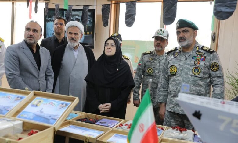 مهاجرانی: نیروی دریایی نقش برجسته‌ای در حفظ امنیت کشور ایفا کرد - هشت صبح