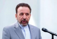واعظی: توافقی که حاصل شد، از موضع قدرت بود/ اقلیتی که با مذاکرات مخالفت می‌کنند، بگویند که اگر مذاکره نباشد، آلترناتیو چیست؟/ وضعیت «نه جنگ، نه صلح»، غالباً به ابزاری برای فرسایش تدریجی توان یک کشور تبدیل می‌شود/ تمامی دستگاه‌های ذی‌ربط حاکمیت در پروسه تدوین پیش‌نویس توافق نقش داشته‌اند