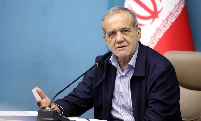 اگر همه مفاد تفاهمنامه بهدرستی عملیاتی شود، بهعنوان سندی افتخارآمیز برای کشور تلقی میشود /اجرای کامل این تفاهمنامه میتواند بسیاری از مشکلات و مسائل کشور را برطرف کند و شرایط تازهای را در ایران و منطقه خاورمیانه رقم بزند/ در شورای عالی امنیت ملی، پس از بحثها و بررسیهای مختلف، تقریباً بیش از ۹۰ درصد اعضا با این روند همراهی کردند و رأی دادند که این اقدام باید انجام شود