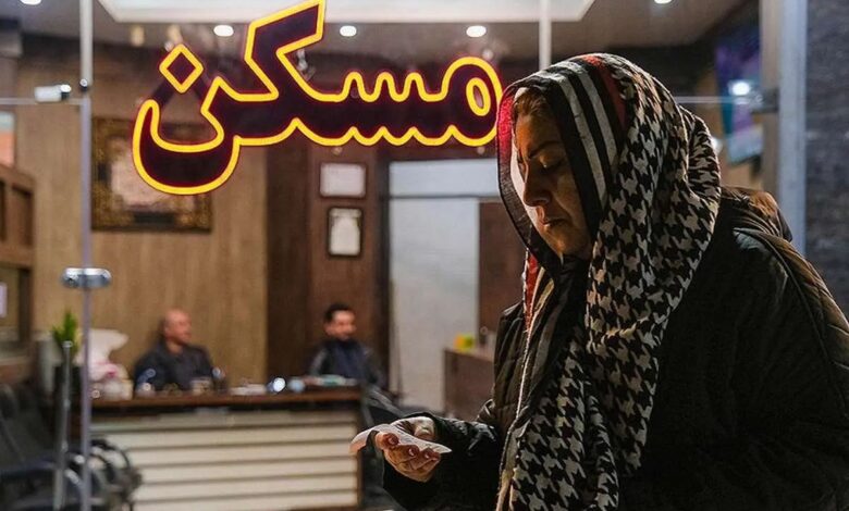 اتحادیه مشاوران املاک: سقف مجاز افزایش اجاره‌بها در تهران ۲۷ درصد و در شهرهای بالای ۱۰۰ هزار نفر در پایتخت، ۲۳ درصد اعلام شده/ قرارداد بسیاری از مستاجران در واحدهایی که سال قبل در آن‌ها حضور داشتند، تمدید شده