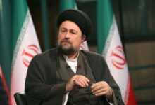 سید حسن خمینی: نظامیها در موقعیت نظامی شجاع هستند، ولی برای گفتن عقاید خود حساب و کتاب میکنند/ با عظمت از این مرحله عبور کردیم/ به برکت خون شهدا، سالهای خوبی پیش روی داریم