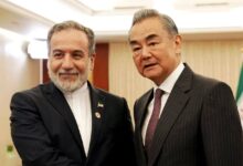 وزیر خارجه ایران جزییات یادداشت تفاهم اسلام آباد برای همتای چینی خود تشریح کرد / عراقچی: مسئولیت اجرای کامل و حسن اجرای مفاد این تفاهم، بهویژه در زمینه پایان دادن به جنگ در تمامی جبههها، بر عهده ایالات متحده آمریکاست / امیدوارم ایران و چین بتوانند از فرصتهای این تفاهم نامه برای توسعه روابط خود به ویژه در حوزههای انرژی و اقتصادی بهرهمند شوند