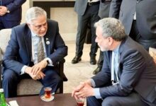 عراقچی در گفتگو با همتای پاکستانی خود: هرگونه نقض تعهدات مندرج در یادداشت تفاهم متوجه آمریکا خواهد بود؛ نسبت به پیامدها و تبعات چنین اقدامی هشدار می دهیم