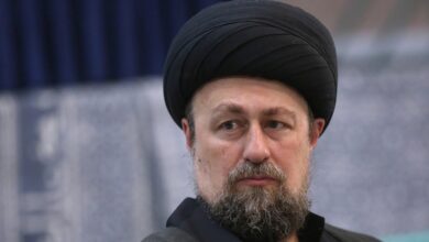 سید حسن خمینی: در شرایط موجود، از مسیر دعوا و سخنان تند به جایی نمی‌رسیم/ به خرد جمعی و تصمیمات کلان مسئولان عالی‌رتبه نظام اعتماد کنیم/ همه می‌توانند نظرات مشورتی خود را بیان کنند، اما از تصمیم نهایی باید تبعیت کرد