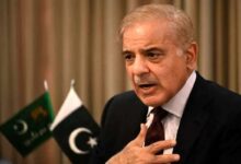 نشان دهنده تعهد هر دو طرف به حل و فصل دیپلماتیک مناقشه است/ به عنوان گام نخست، آمریکا فوراً محاصره دریایی را برمی‌دارد و تهران تنگه هرمز را بازگشایی می‌کند/ عمیق‌ترین احترام و قدردانی خود را نسبت به رهبری ایران و مسعود پزشکیان، برای خرد و دوراندیشی در پذیرش آرمان صلح، ابراز می‌دارم/ از تیم مذاکراتی ایران، شامل محمدباقر قالیباف و عباس عراقچی جهت تعهد به تعامل سازنده، تقدیر می‌کنم