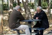 تأمین اجتماعی: بالغ بر ۲۰ همت برای پرداخت ۳۴۰ هزار وام ۶۰ میلیون تومانی به بازنشستگان و مستمری بگیران پیش‌بینی شده/ نرخ کارمزد تسهیلات اعطایی ۴ درصد و بازپرداخت آن ۲۴ ماهه است/ ثبت‌نام متقاضیان از تیر ماه آغاز می‌شود