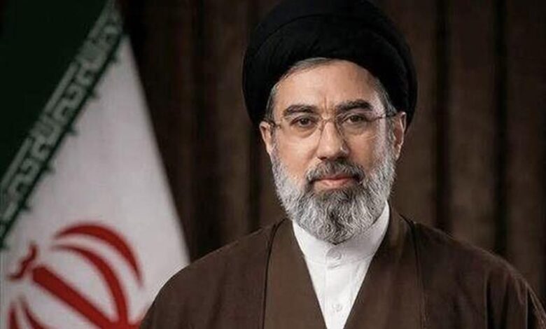 پیام رهبر معظم انقلاب اسلامی به مناسبت تشییع و تدفین آقای شهید ایران