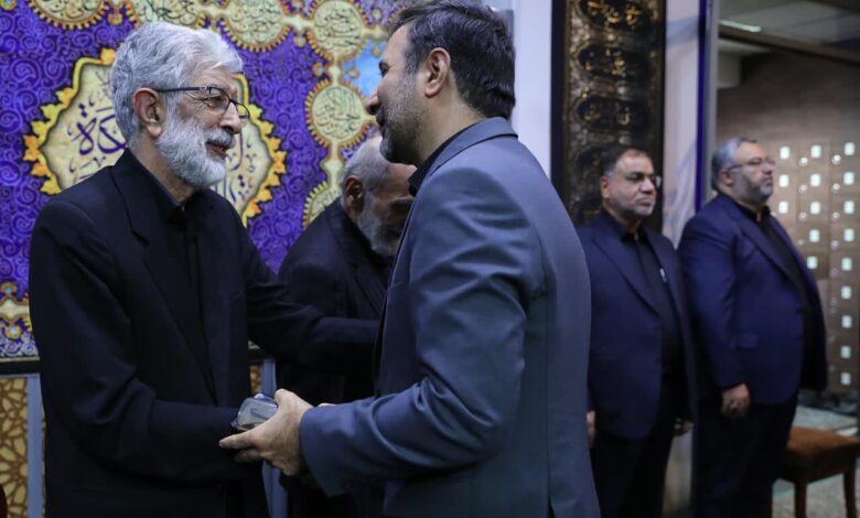 دکتر طحان‌نظیف: مردم ایران پس از شهادت رهبر با قدرت بیشتری پای آرمان‌های انقلاب ایستاده‌اند