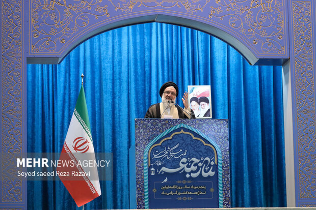 خاتمی: الگوبرداری از سیره پیامبر مستلزم مقاومت و ایستادگی است - هشت صبح