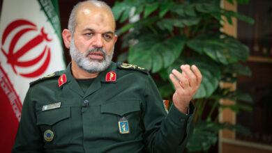 سردار وحیدی: این خاک و این ملت، تسلیم نخواهند شد - هشت صبح