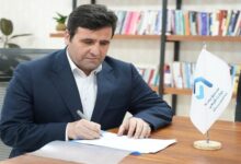 موکب خدمت‌رسانی صندوق بیمه حوادث طبیعی در مسیر مراسم تشییع برپا می‌شود - هشت صبح