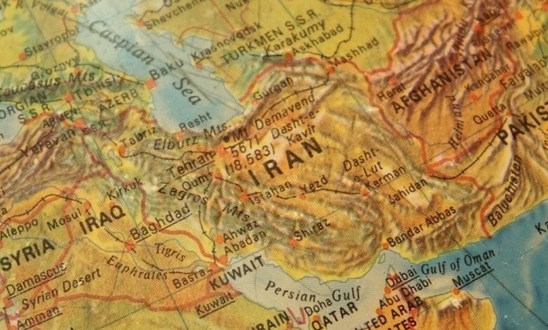 رمز پیروزی در جنگ هویتی - هشت صبح