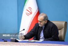 دستور پزشکیان درباره طلب ۴ میلیارد یورویی تامین‌کنندگان کالای اساسی - هشت صبح