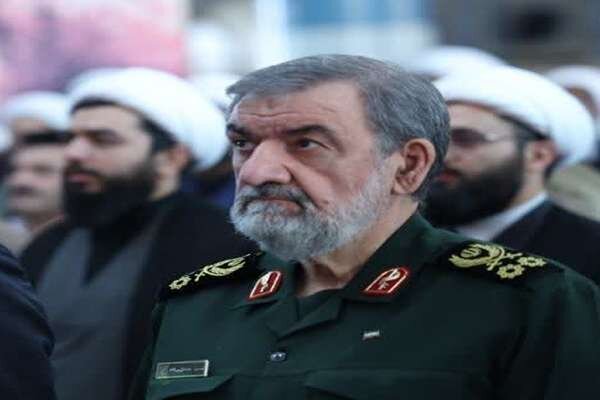 پیام تسلیت سرلشکر رضایی در پی درگذشت مادر شهیدان مظفر - هشت صبح