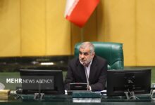 نیکزاد: آمریکا قبل از تحمل شکستی سنگین‌تر، منطقه را ترک کند - هشت صبح