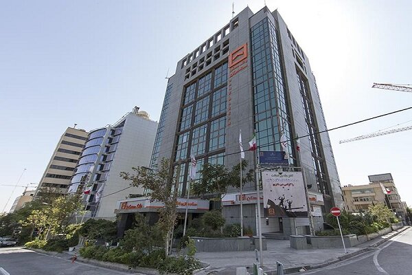 مسئولیت اجتماعی در بانک مسکن؛ از حمایت معیشتی تا توسعه انرژی پاک - هشت صبح