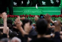 مراسم وداع با پیکر رهبر شهید انقلاب در محل شهادت +فیلم - هشت صبح