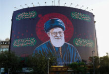 ایستگاه‌های راه‌آهن در ایام تشییع رهبر شهید انقلاب سیاه پوش شدند - هشت صبح