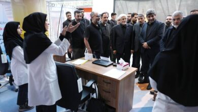 بازدید عارف از مراکز اسکان و درمان زائران مراسم تشییع رهبر شهید - هشت صبح