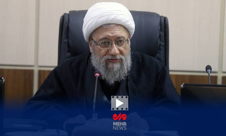 آیت الله آملی لاریجانی: امام شهید با خون خود کشور را بیمه کرد - هشت صبح