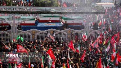 مراسم تشییع پیکر مطهر رهبر شهید انقلاب در تهران - ۱ - هشت صبح