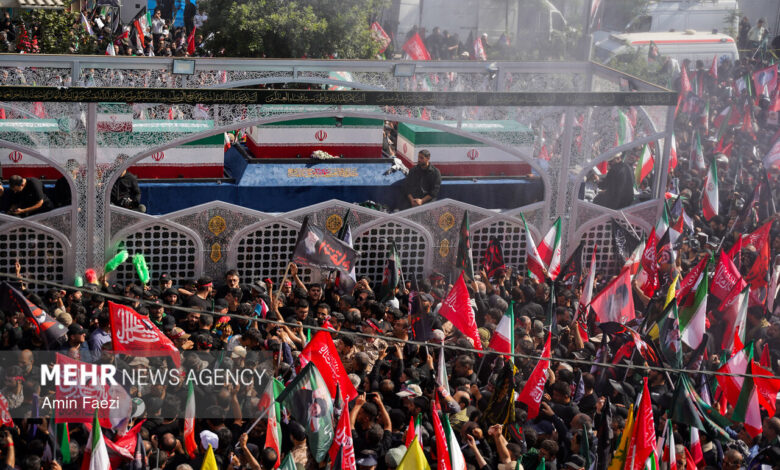 مراسم تشییع پیکر مطهر رهبر شهید انقلاب در تهران - ۱ - هشت صبح