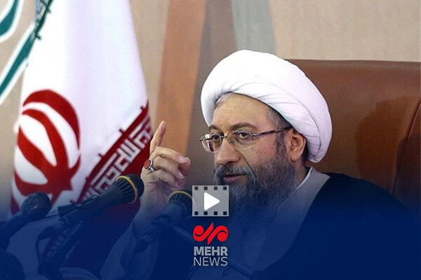 آملی لاریجانی: حضور مردم دفاع از راهبرد عظیم شهید است - هشت صبح