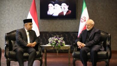 قالیباف: کسی می‌تواند با آمریکا مذاکره کند که آماده جنگ باشد - هشت صبح