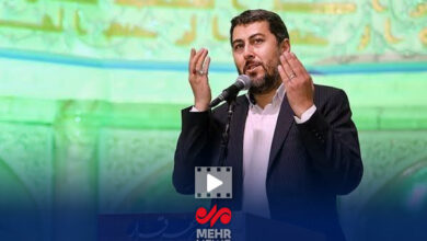 واکنش احمد بابایی به استوری محسن چاوشی درباره امام شهید - هشت صبح