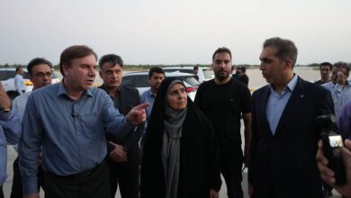 بازدید وزیر راه و شهرسازی از فرودگاه آسیب دیده بوشهر - هشت صبح