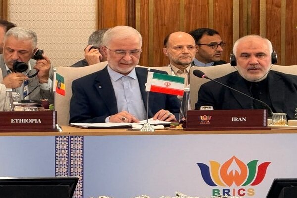 مومنی: اعضای بریکس از حاکمیت کشورها و حقوق بین‌الملل دفاع کنند - هشت صبح