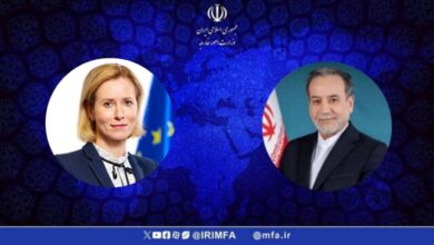 گفت‌وگوی تلفنی عراقچی و مسئول سیاست خارجی اتحادیه اروپا - هشت صبح