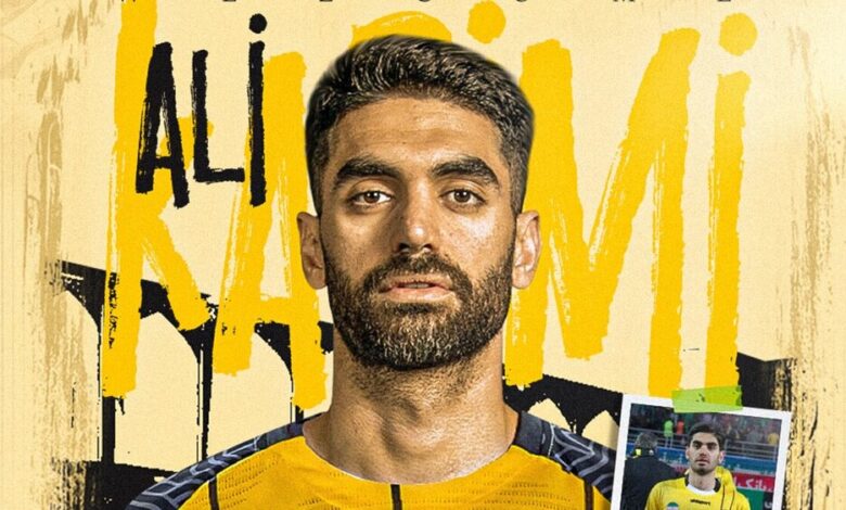 علی کریمی از سپاهان جدا شد