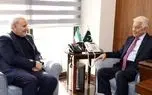 وزیر دفاع پاکستان خواستار تقویت همکاری‌های دوجانبه با ایران شد
