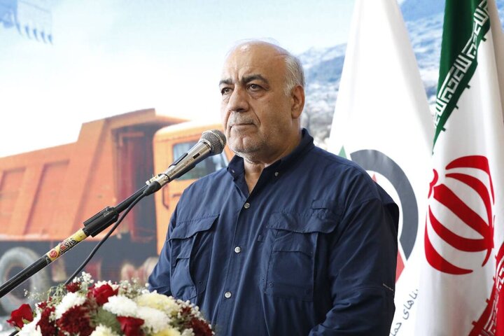 ۴ دستگاه بازوی بارگیری مواد نفتی در بنادر امیرآباد و نوشهر ساخته شد