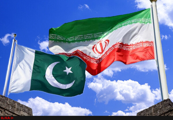 وزیر صنعت، معدن و تجارت ایران با وزیر بازرگانی پاکستان دیدار کرد - هشت صبح