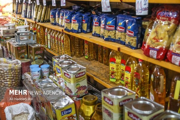 خروج ۱۵۰ شرکت پخش از بازار؛ ۵ همت چک برگشتی داروخانه‌ها در یک ماه - هشت صبح