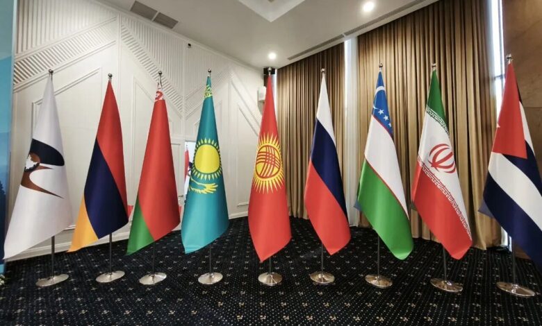 ایران آماده سرمایه‌گذاری مشترک با اوراسیا است - هشت صبح