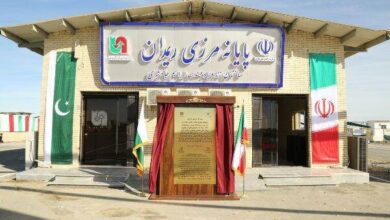 اکبری: کاهش زمان توقف ناوگان تجاری در مرز ریمدان ضروری است - هشت صبح