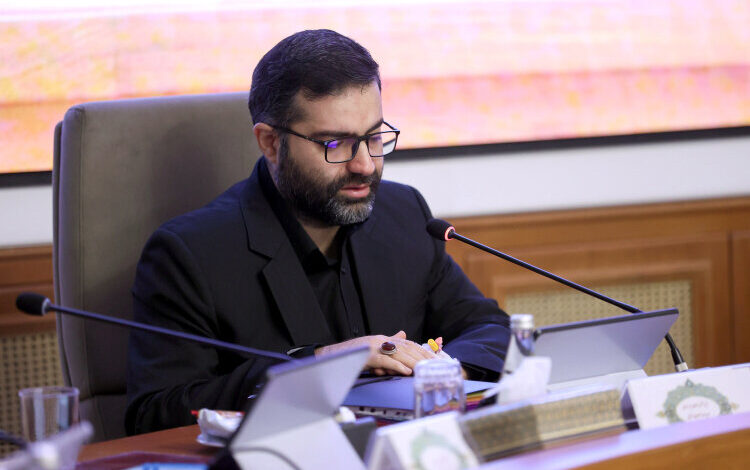 سقاب اصفهانی: ۱۰ درصد کاهش مصرف، معادل نزدیک به یک میلیون بشکه نفت است - هشت صبح