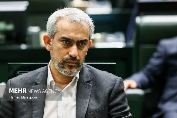 تدوین برنامه آفندی دولت برای مقابله با تحریم‌های آمریکا - هشت صبح
