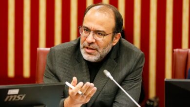 انتقال سهمیه بنزین از کارت سوخت به کارت بانکی کم هزینه‌تر است - هشت صبح