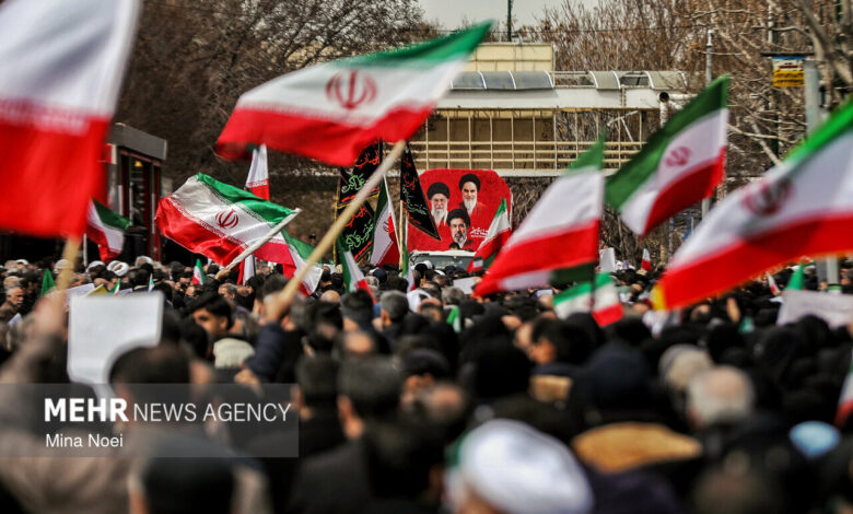 وحدت مکرّراً و مؤکّداً تذکر داده شد - هشت صبح