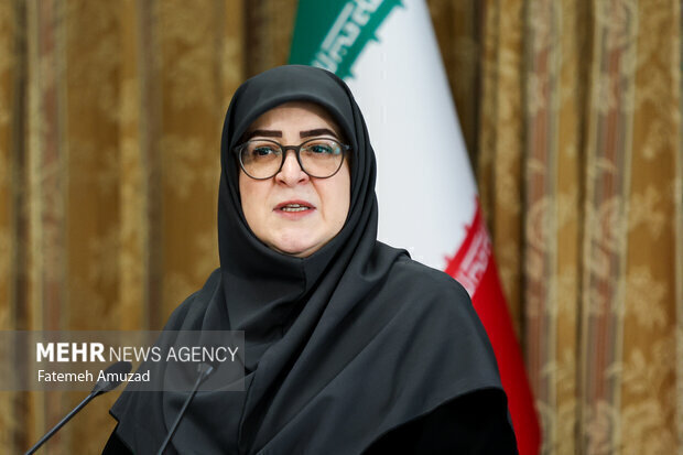 مهاجرانی: آذربایجان کتاب گشوده تاریخ ایران و مدرسه آزادگی و تمدن است - هشت صبح