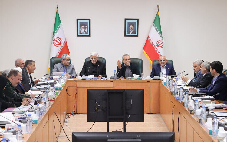 بررسی آخرین روند مذاکرات ایران و عمان در جلسه هیئت دولت - هشت صبح