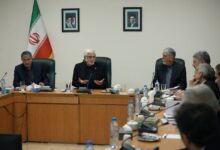 عارف: حل مسائل فرهنگی با بخشنامه پیش نمی‌رود - هشت صبح