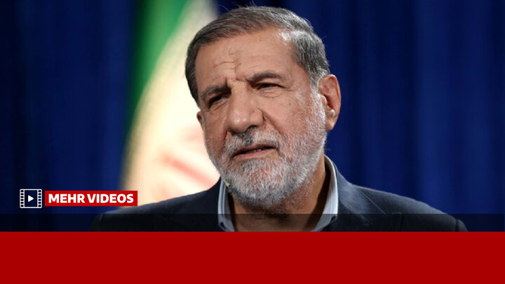 کوثری: ترامپ قمارباز هر لحظه یک تصمیمی می‌گیرد