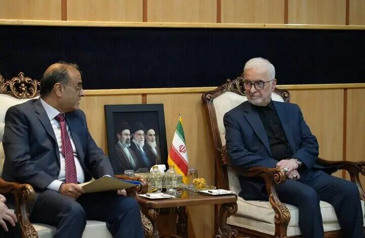 سفیر جدید پاکستان با مومنی دیدار کرد - هشت صبح