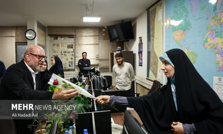 بازدید رئیس بنیاد مستضعفان از گروه رسانه‌ای مهر - هشت صبح